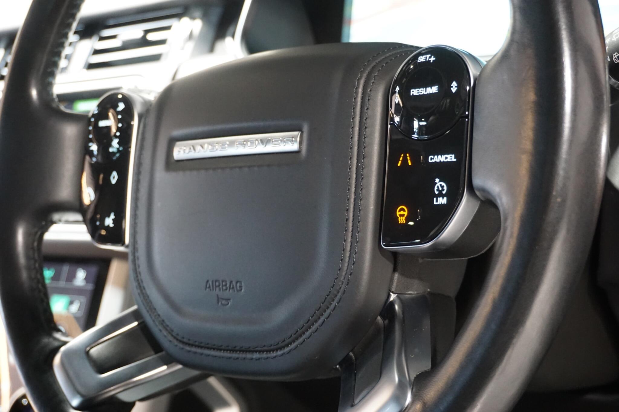 Land Rover Range Rover 3.0 SD V6 Autobiography SUV 5dr Diesel Auto 4WD Euro 6 (s/s) (275 ps)